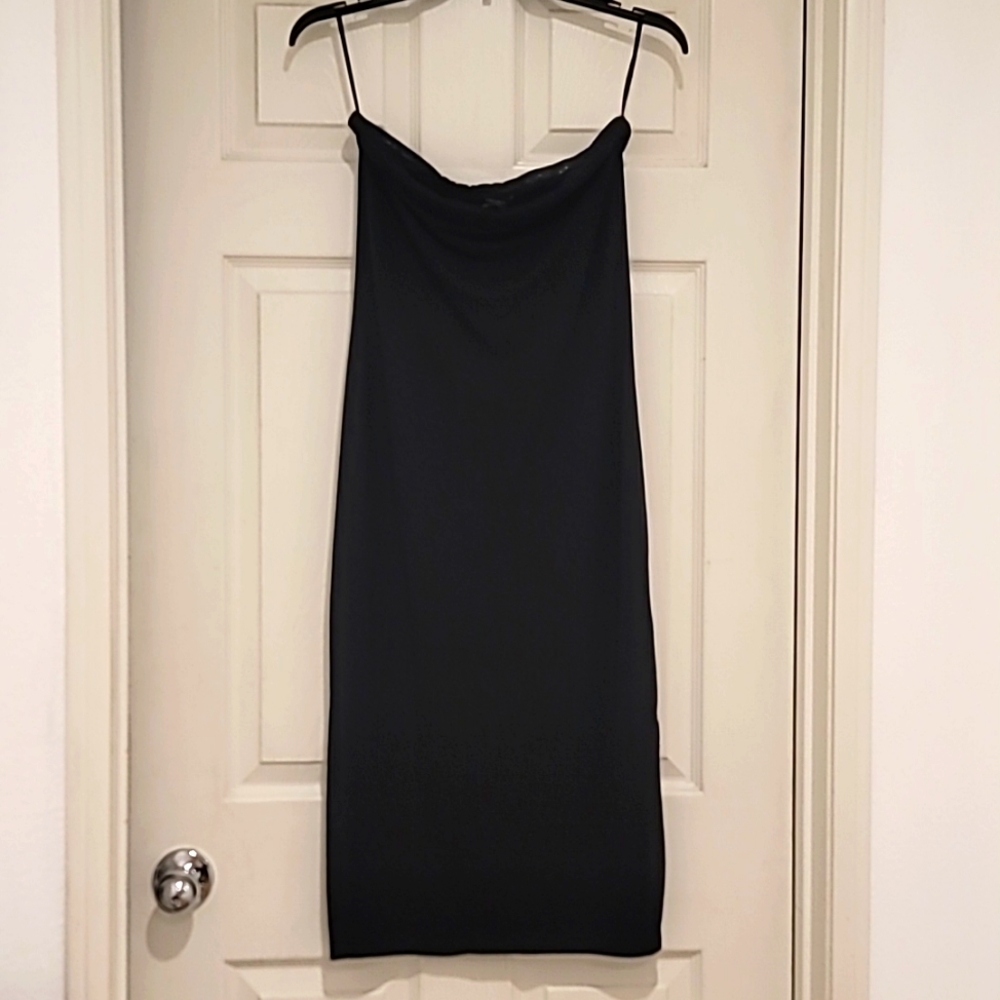 Forever 21 simple black dress